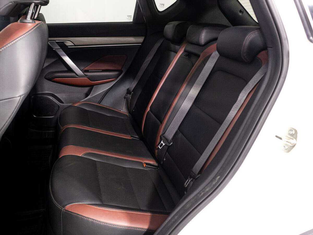 Купить Geely Coolray, 2021, 59 842 км.. Фото: #9