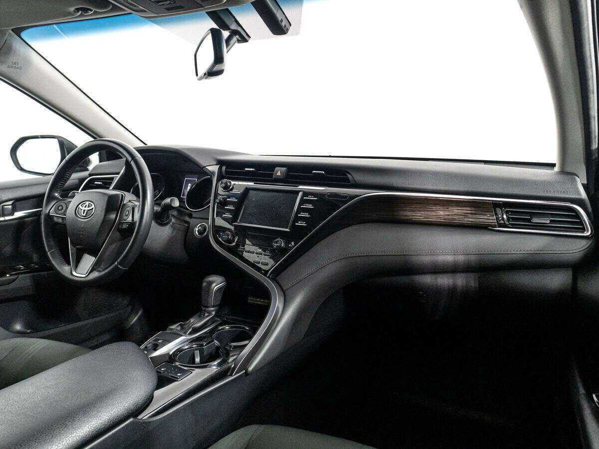 Купить Toyota Camry, 2019, 70 000 км.. Фото: #8