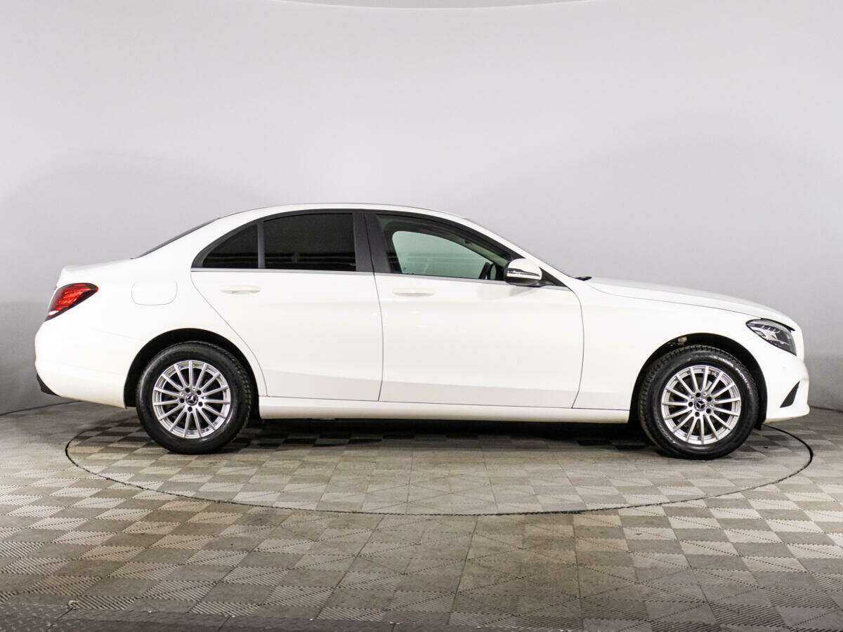 Купить Mercedes-Benz C-Класс, 2019, 50 162 км.. Фото: #3