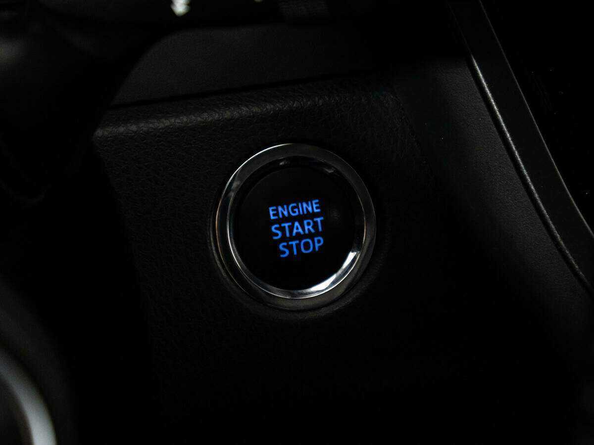 Купить Toyota Camry, 2018, 65 805 км.. Фото: #15