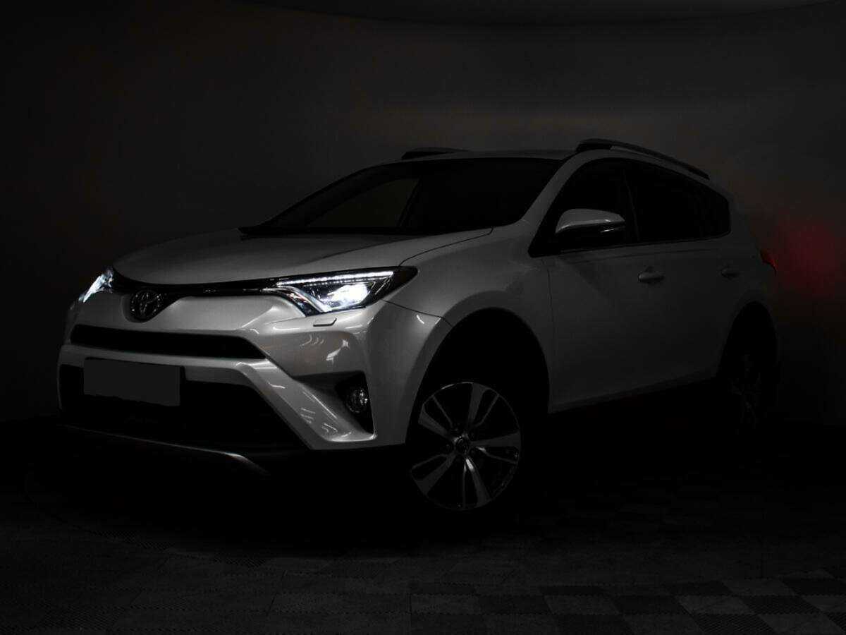 Купить Toyota RAV4, 2018, 54 526 км.. Фото: #1