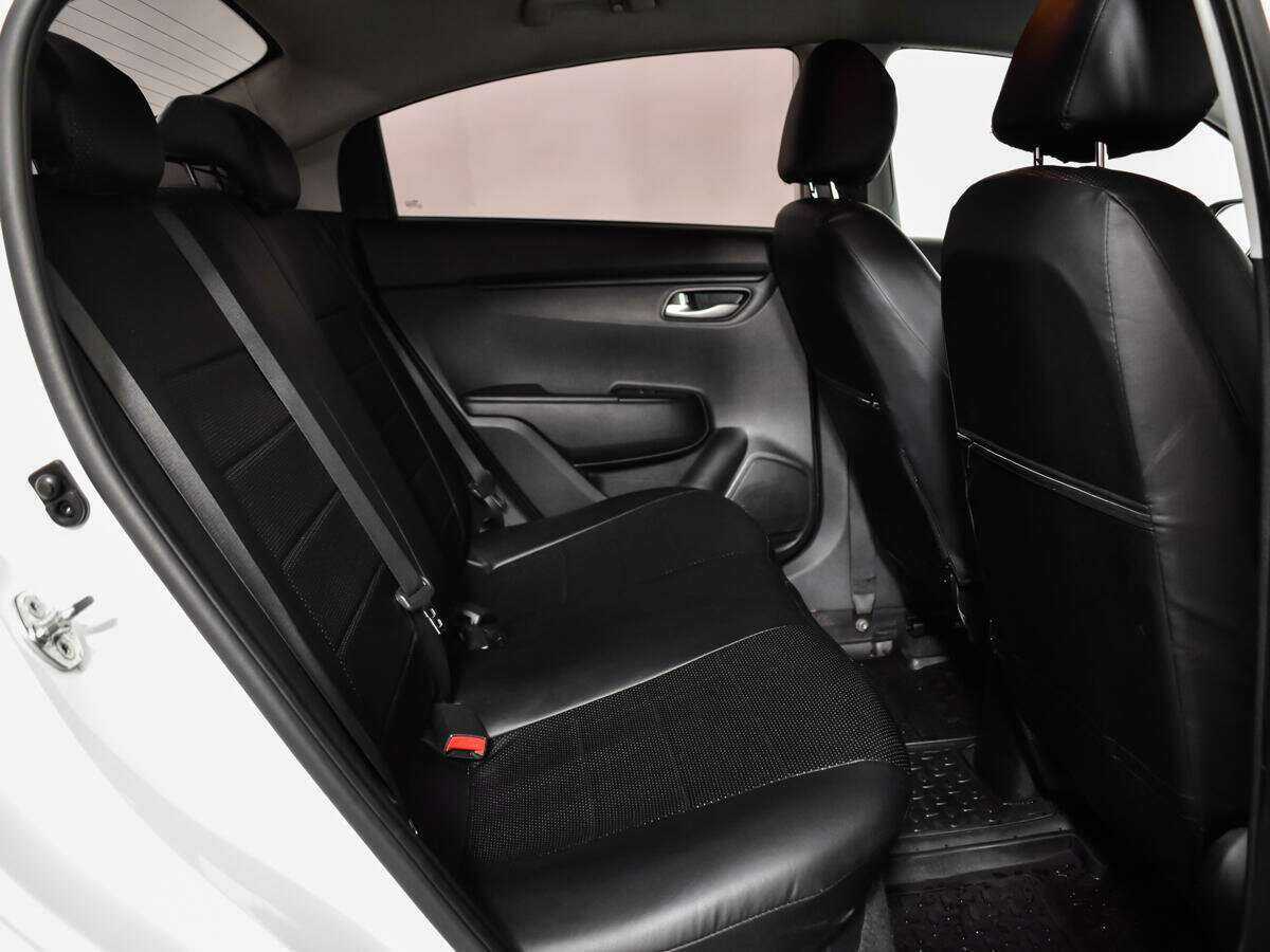 Купить Киа Рио, 2017, 119 844 км.. Фото: #9