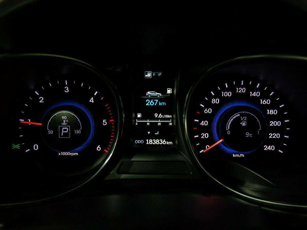 Купить Hyundai Santa Fe, 2013, 183 836 км.. Фото: #17