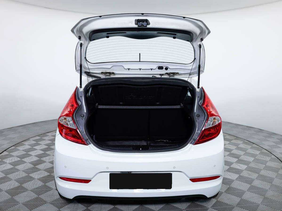 Купить Hyundai Solaris, 2015, 84 753 км.. Фото: #20