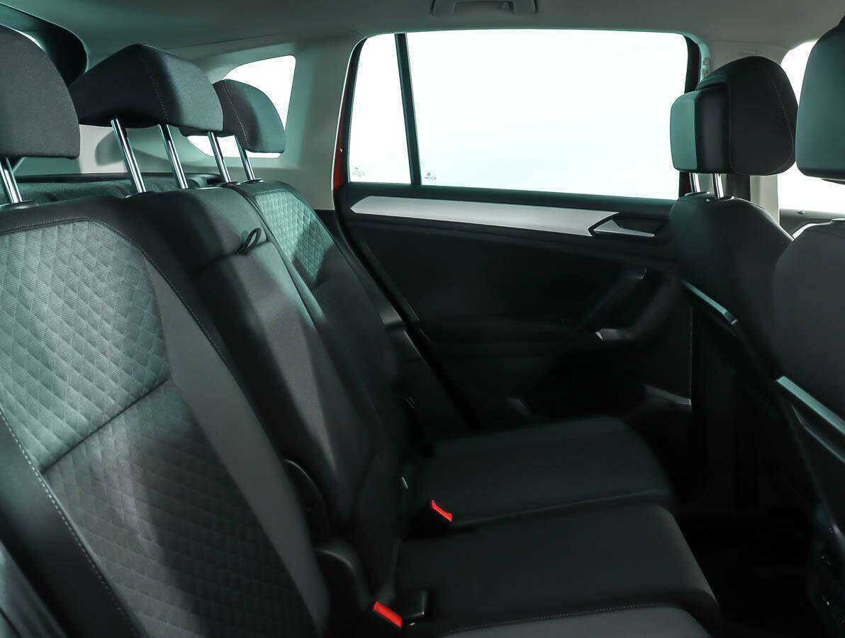 Купить Volkswagen Tiguan, 2019, 80 463 км.. Фото: #8