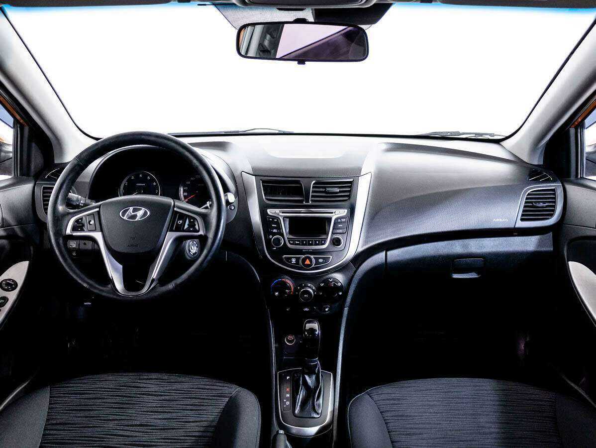 Купить Hyundai Solaris, 2014, 166 156 км.. Фото: #8