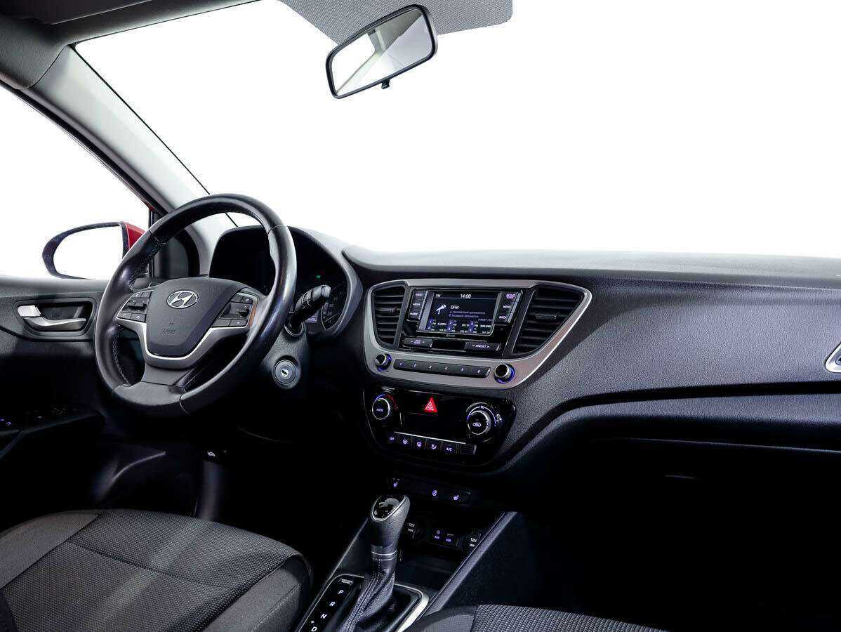 Купить Hyundai Solaris, 2017, 64 675 км.. Фото: #7
