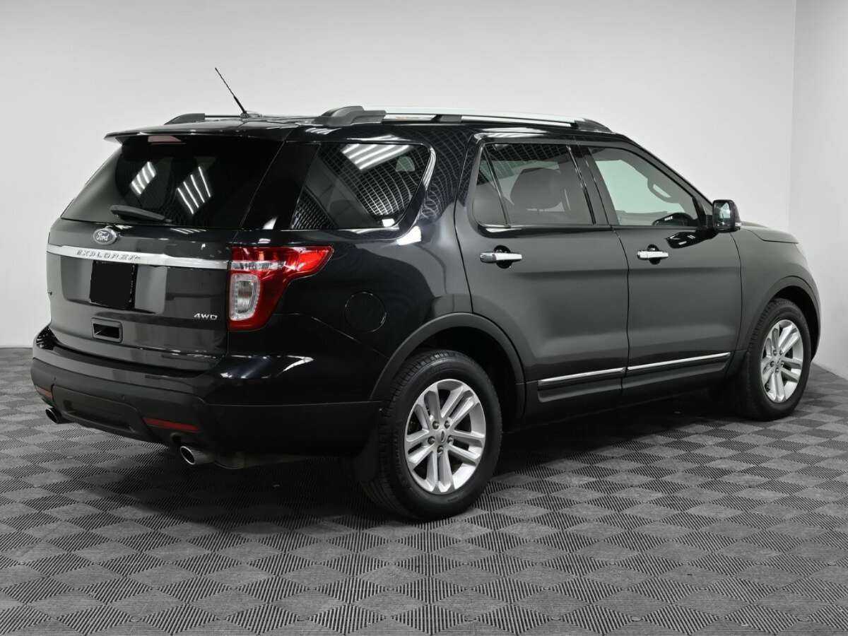 Купить Ford Explorer, 2014, 138 000 км.. Фото: #1