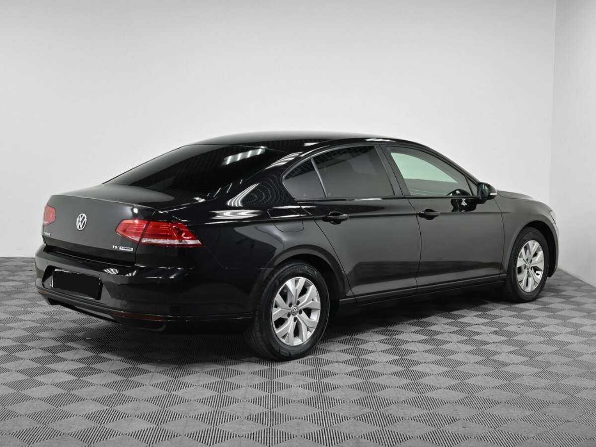 Купить Volkswagen Passat, 2016, 106 000 км.. Фото: #1