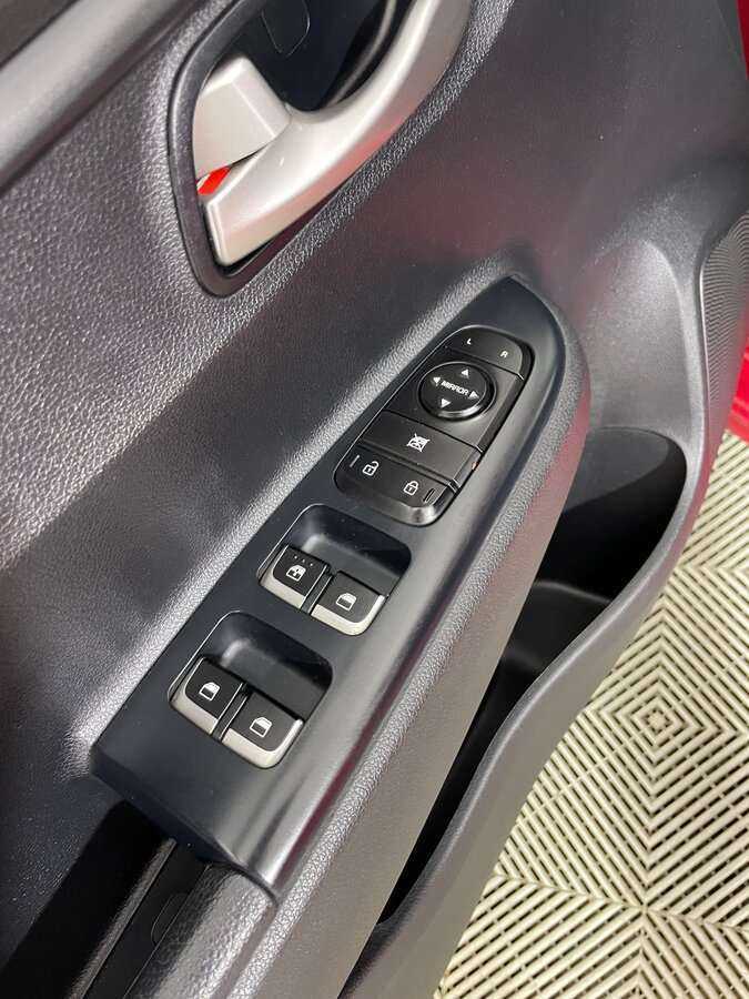 Купить Kia Rio, 2019, 45 873 км.. Фото: #19