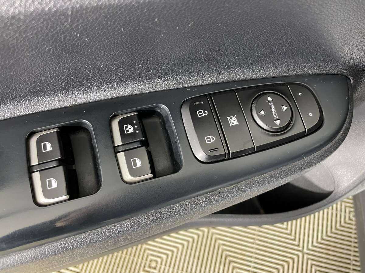 Купить Kia Rio, 2020, 124 502 км.. Фото: #17