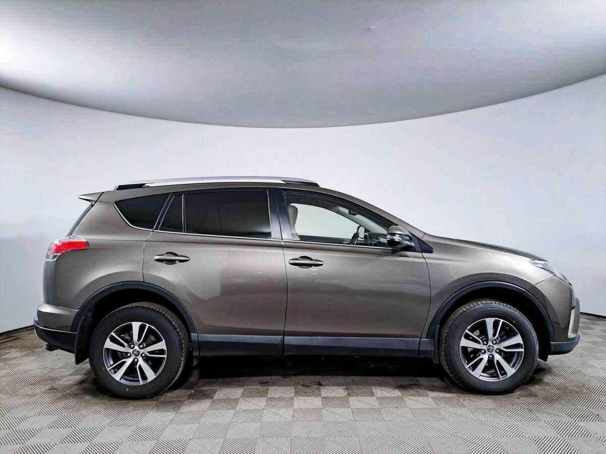 Купить Toyota RAV4, 2019, 78 100 км.. Фото: #3