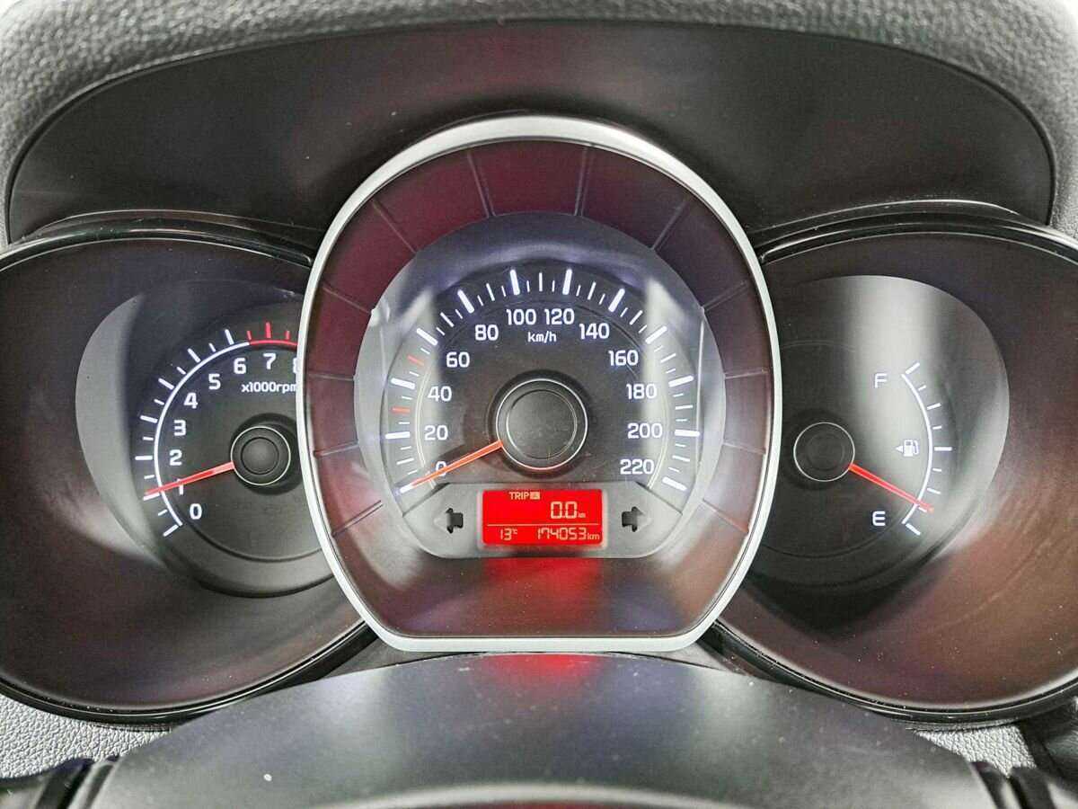 Купить Kia Rio, 2016, 174 000 км.. Фото: #10