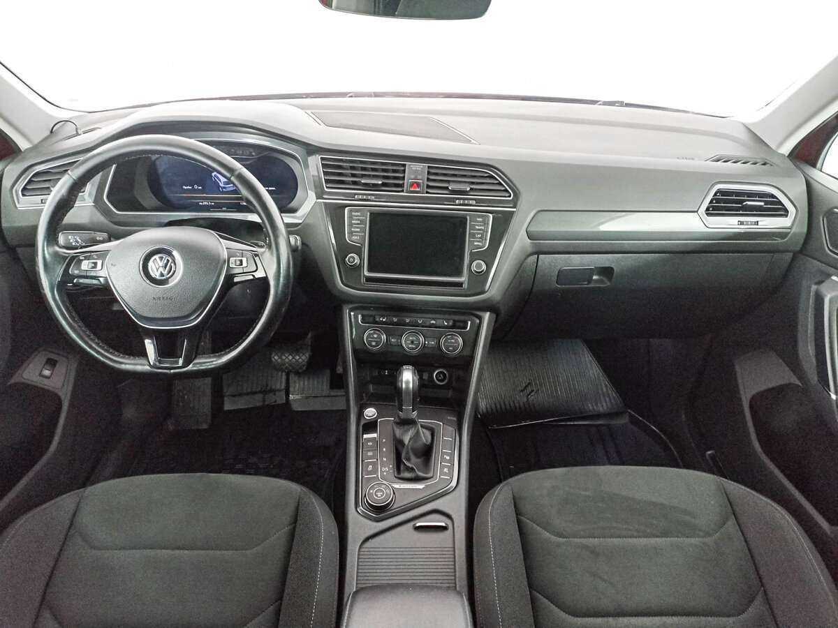 Купить Volkswagen Tiguan, 2017, 119 011 км.. Фото: #11
