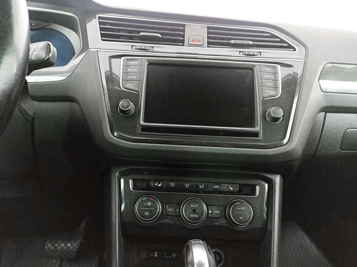Купить Volkswagen Tiguan, 2017, 119 011 км.. Фото: #12