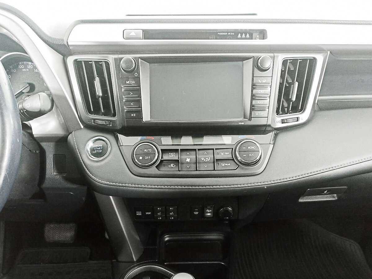 Купить Toyota RAV4, 2018, 97 383 км.. Фото: #12