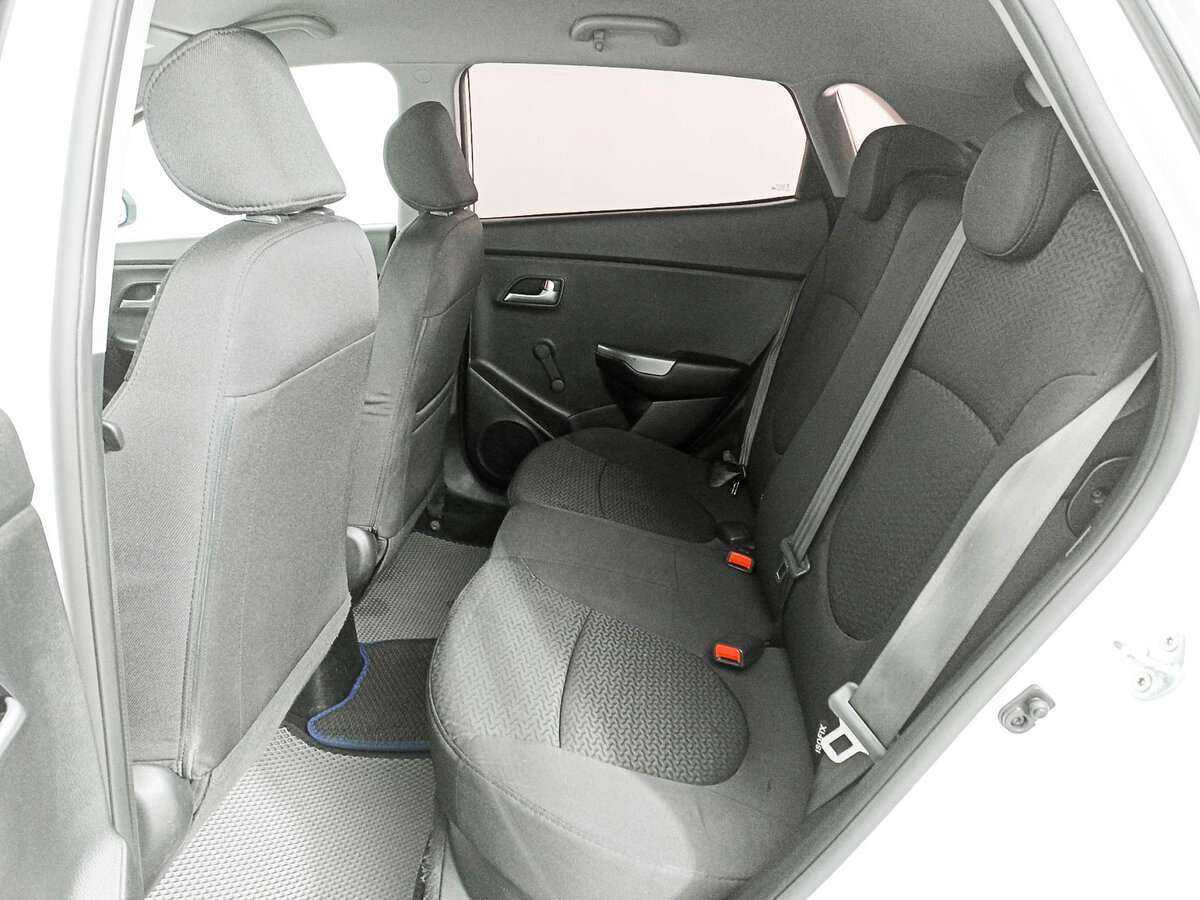 Купить Киа Рио, 2017, 127 733 км.. Фото: #9