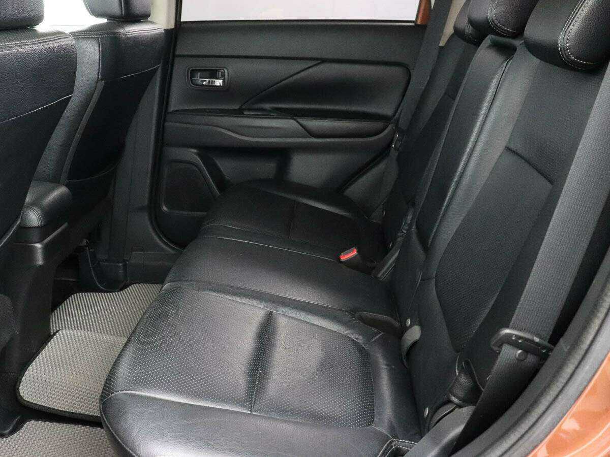 Купить Митсубиши Оутлэндер, 2012, 208 877 км.. Фото: #7