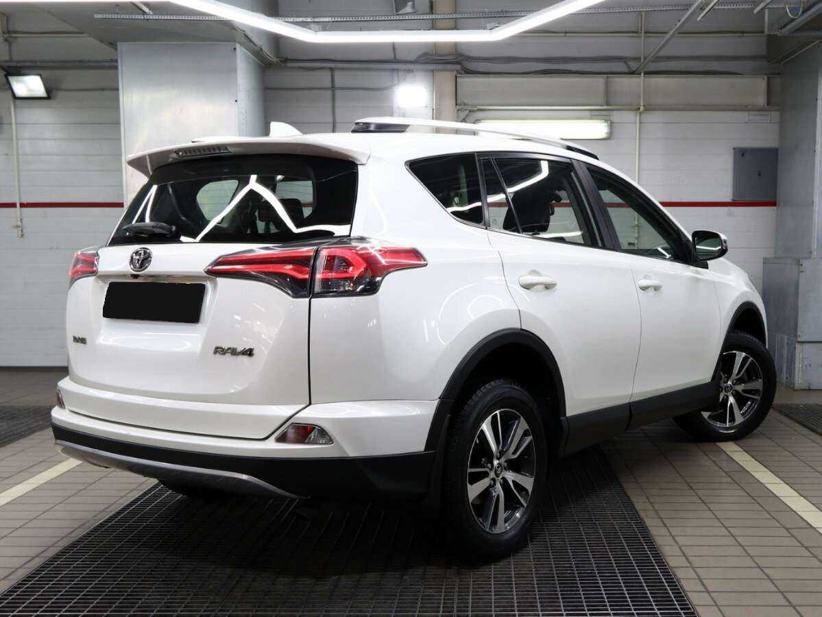 Купить Toyota RAV4, 2017, 143 000 км.. Фото: #2