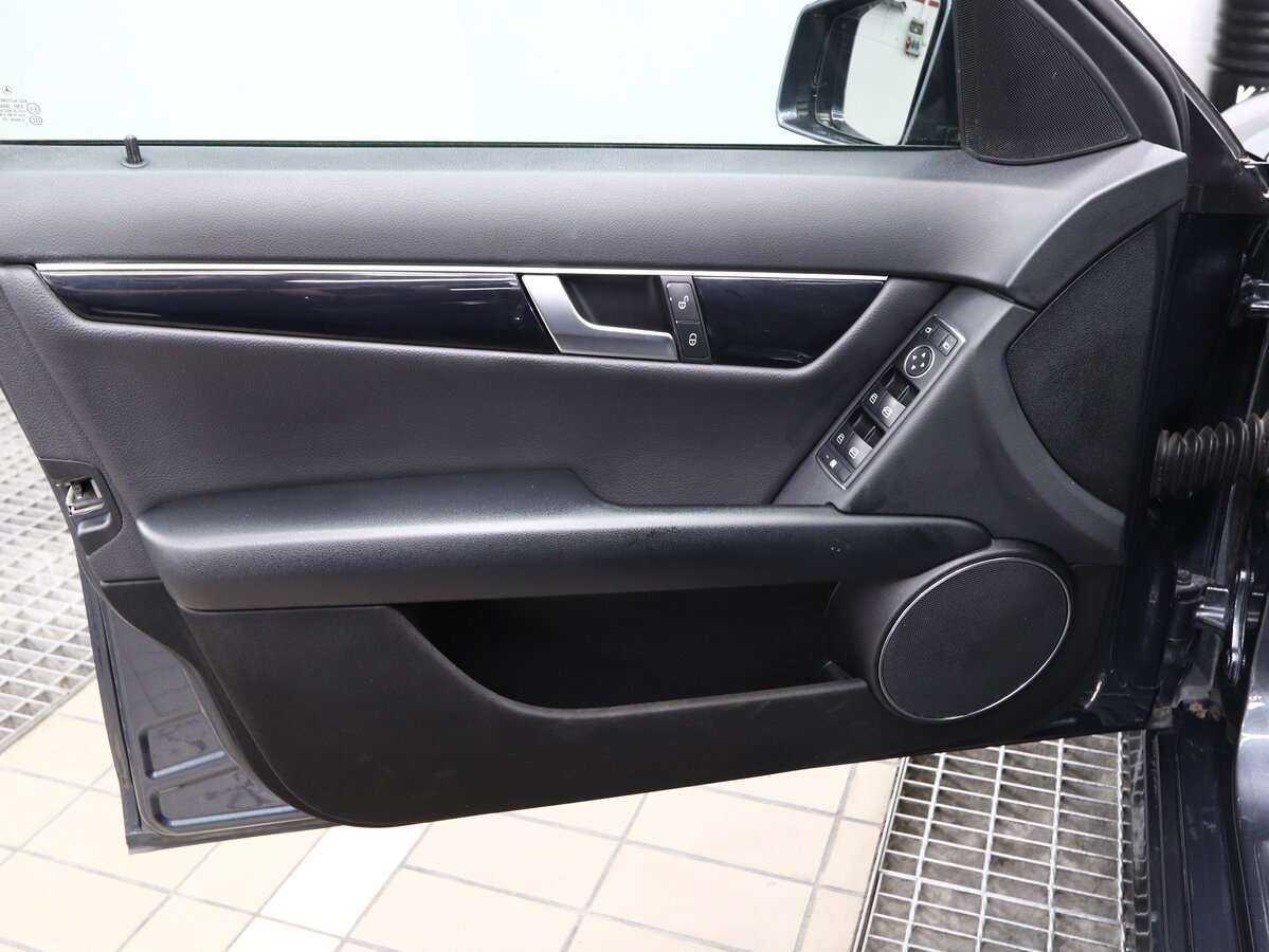 Купить Mercedes-Benz C-Класс, 2012, 157 000 км.. Фото: #5