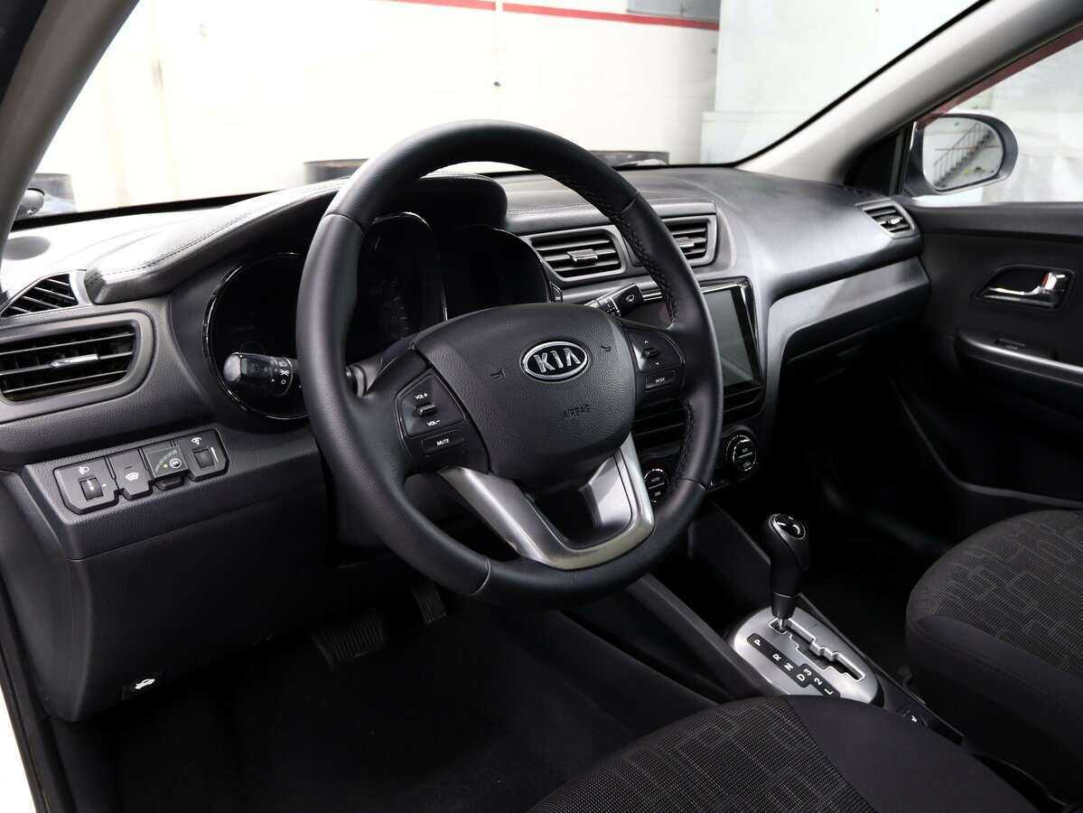 Купить Kia Rio, 2012, 379 368 км.. Фото: #6