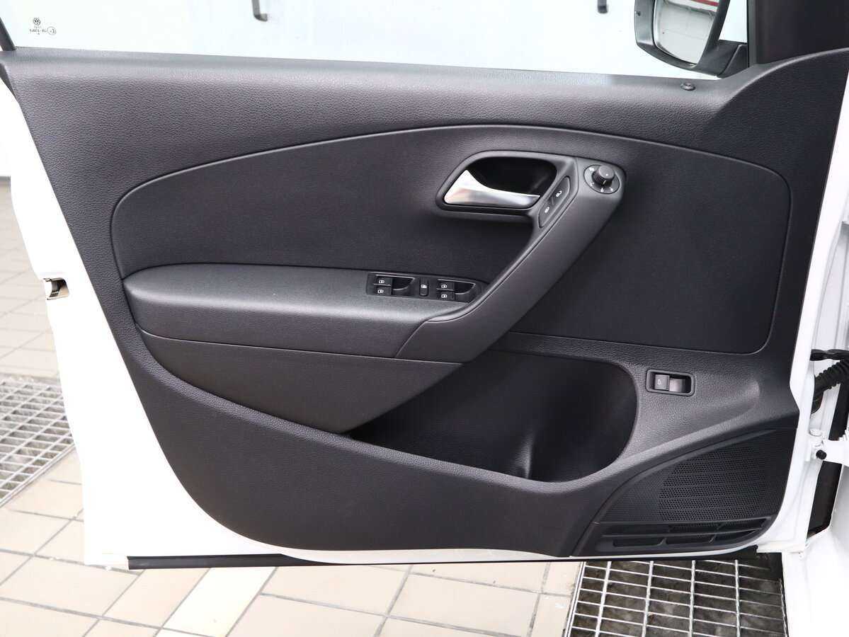 Купить Volkswagen Polo, 2019, 48 000 км.. Фото: #5