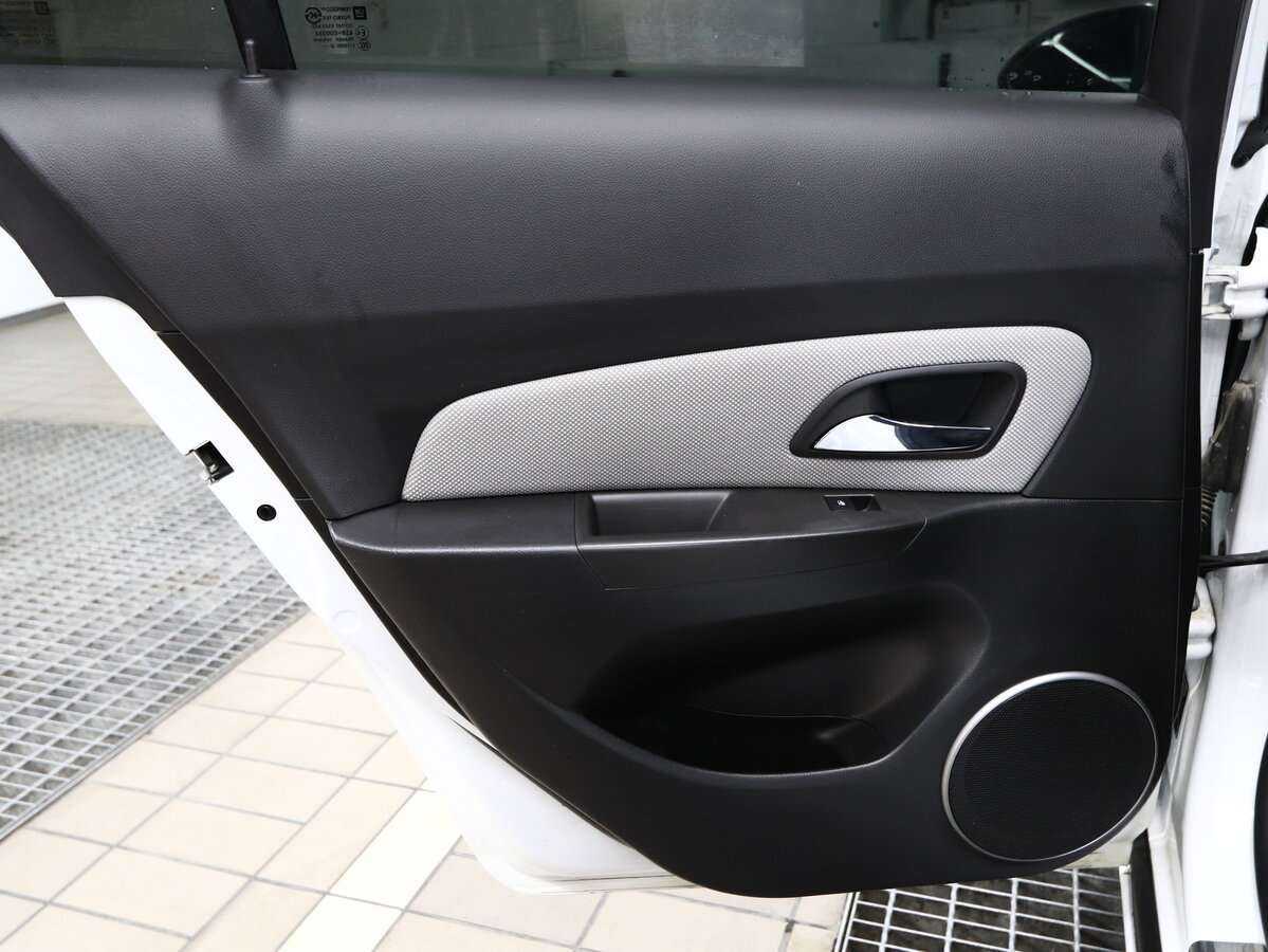 Купить Chevrolet Cruze, 2012, 194 000 км.. Фото: #8