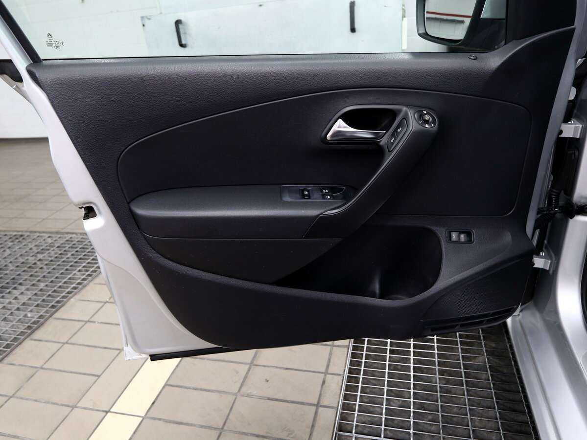 Купить Volkswagen Polo, 2012, 204 500 км.. Фото: #6