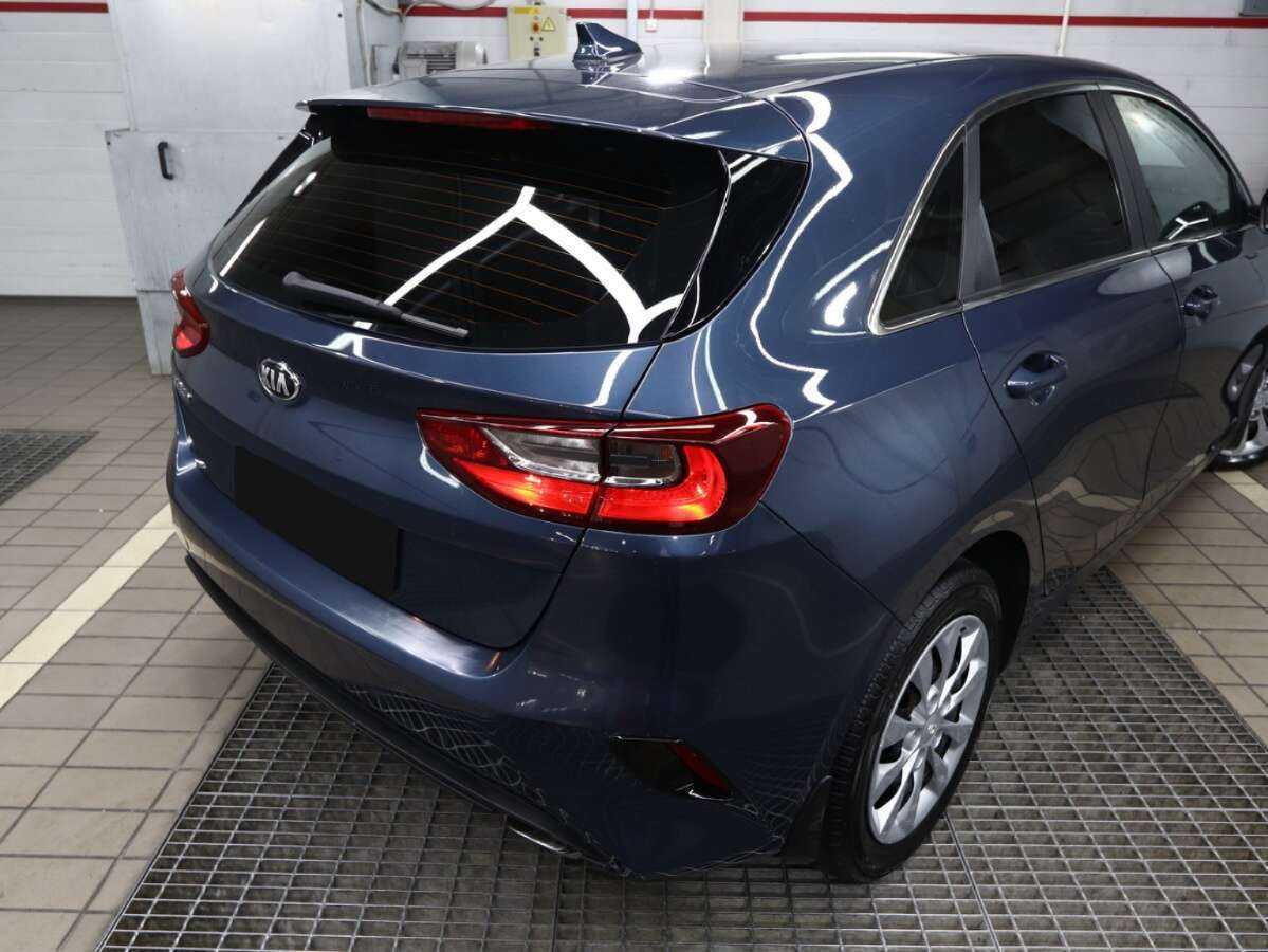 Купить Kia Ceed, 2018, 93 000 км.. Фото: #3