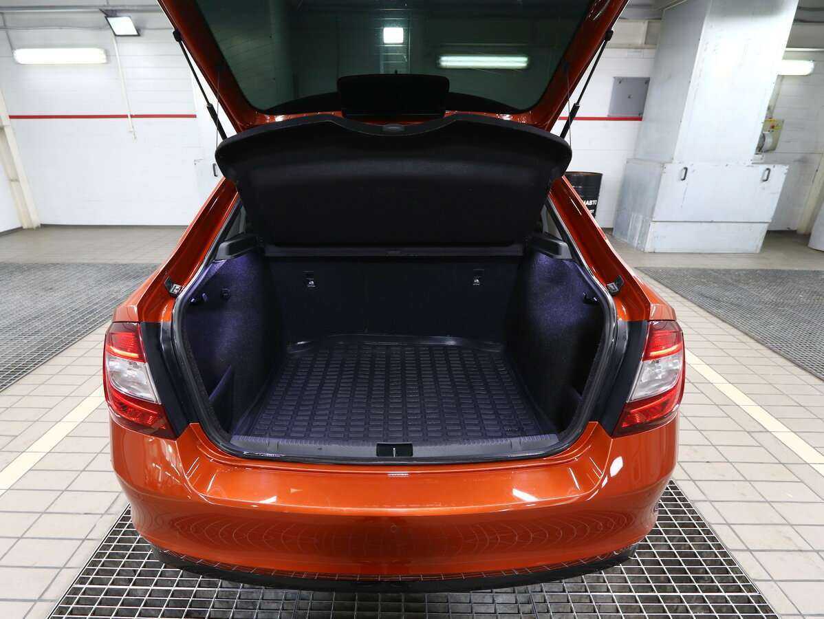 Купить Skoda Rapid, 2018, 132 000 км.. Фото: #4