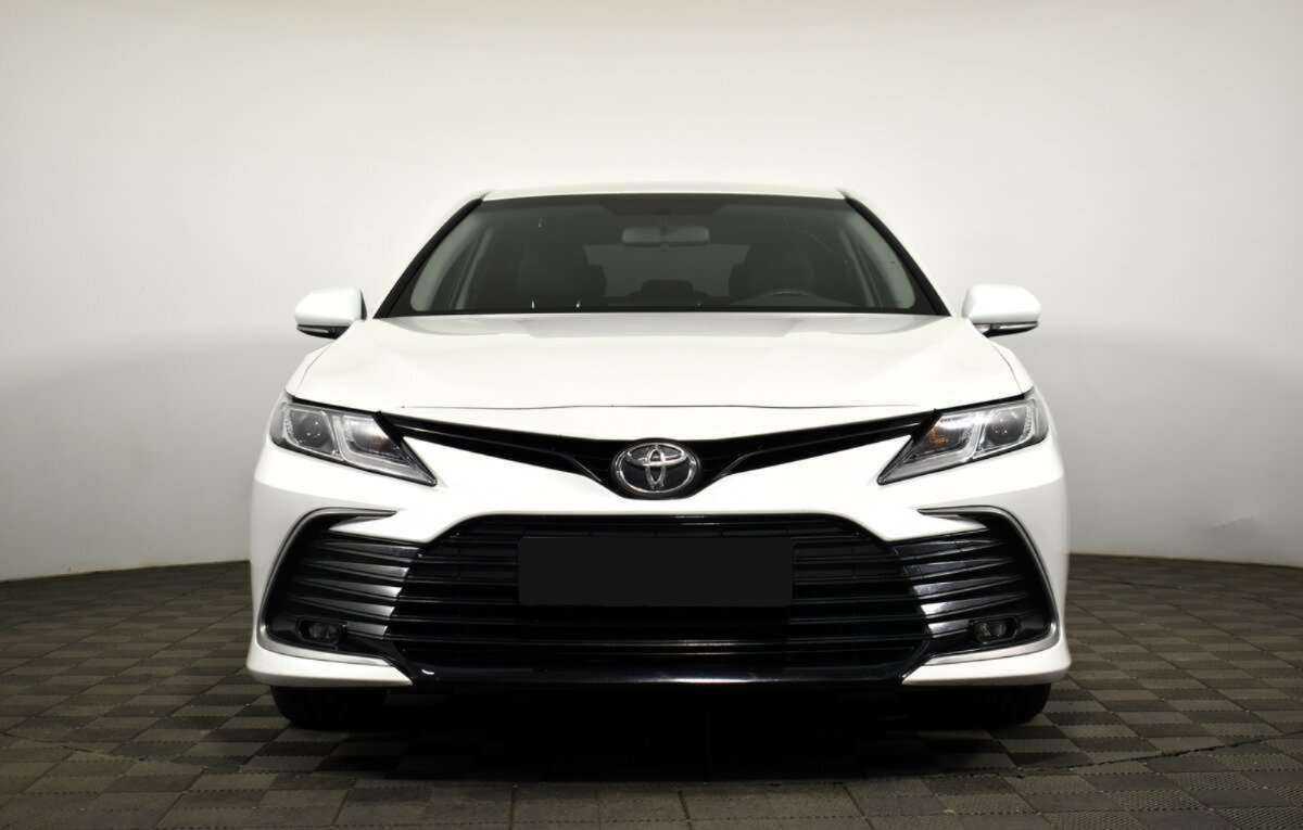 Купить Toyota Camry, 2021, 72 000 км.. Фото: #1