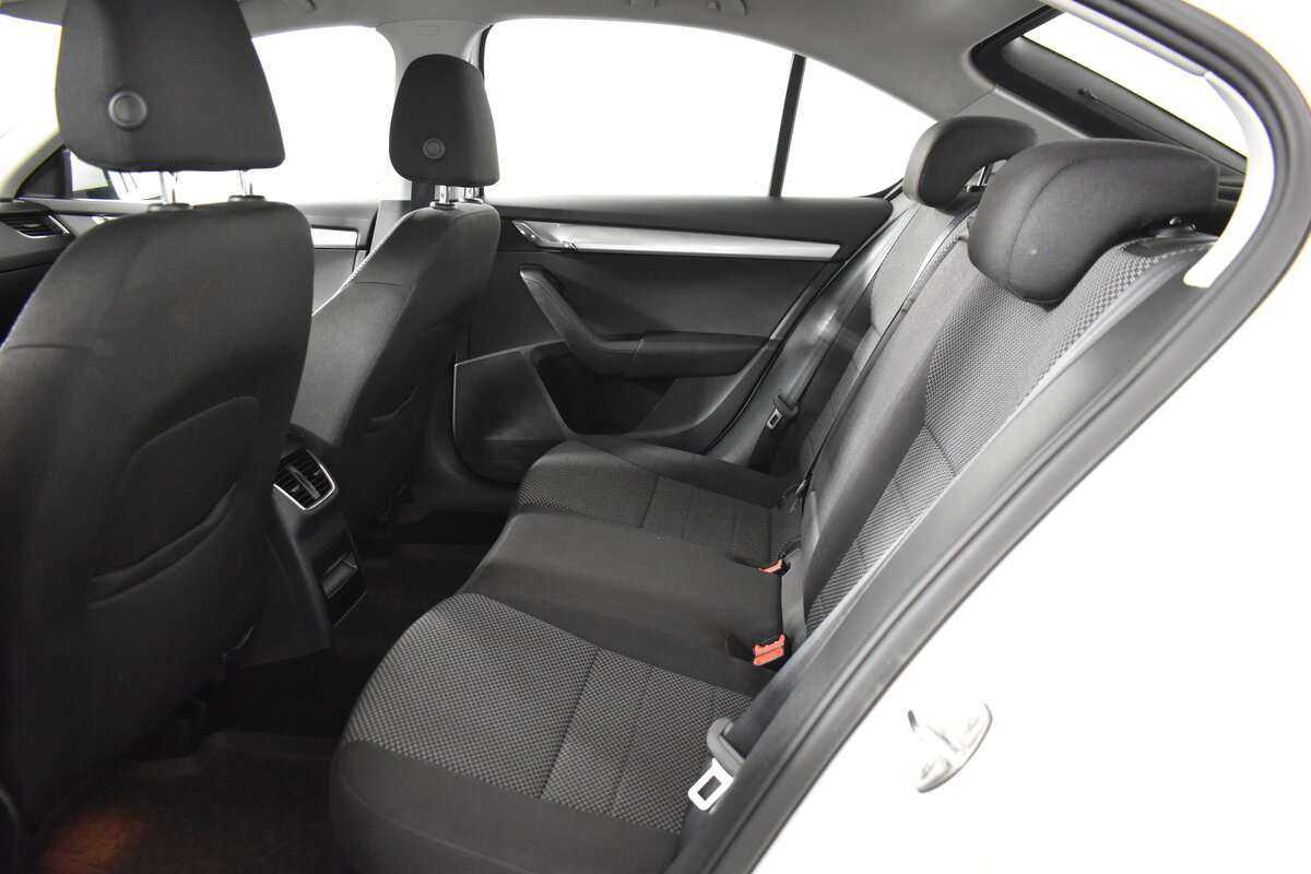 Купить Шкода Октавия, 2014, 199 563 км.. Фото: #11