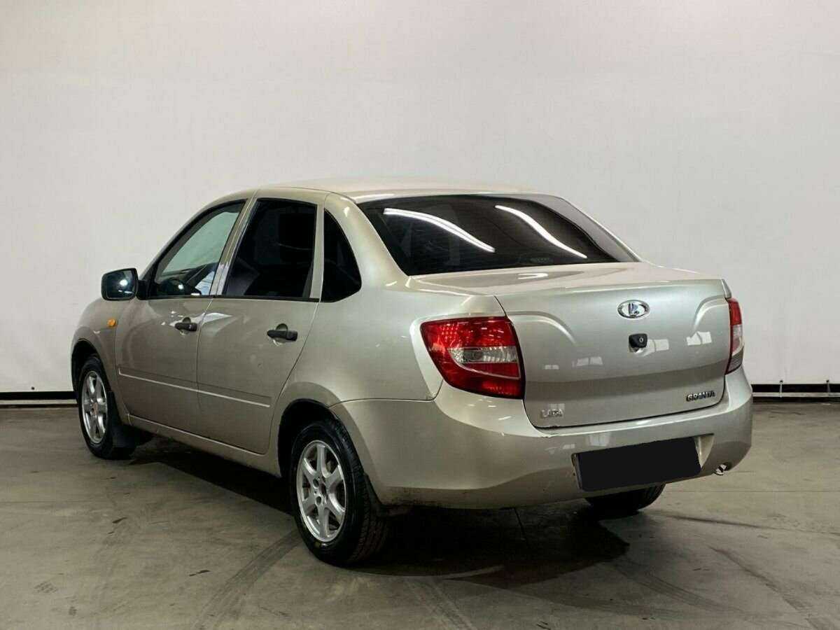 Купить Lada (ВАЗ) Granta, 2012, 126 695 км.. Фото: #6