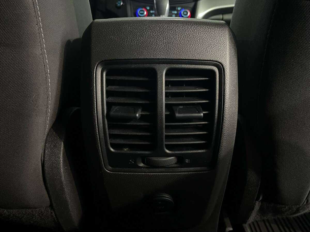 Купить Ford Kuga, 2017, 120 231 км.. Фото: #19