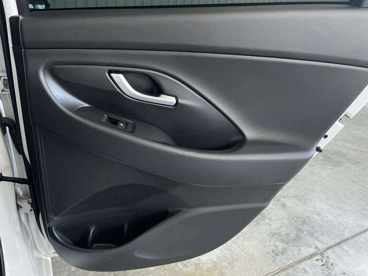 Купить Hyundai i30, 2022, 48 101 км.. Фото: #21