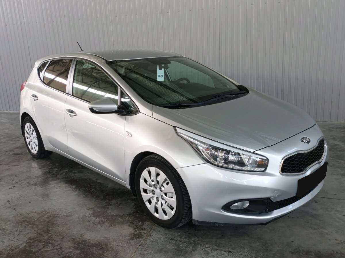 Купить Kia Ceed, 2013, 147 808 км.. Фото: #2