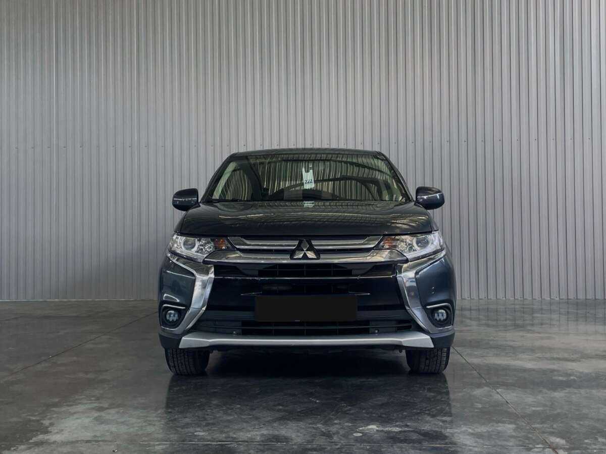 Купить Mitsubishi Outlander, 2018, 126 982 км.. Фото: #1