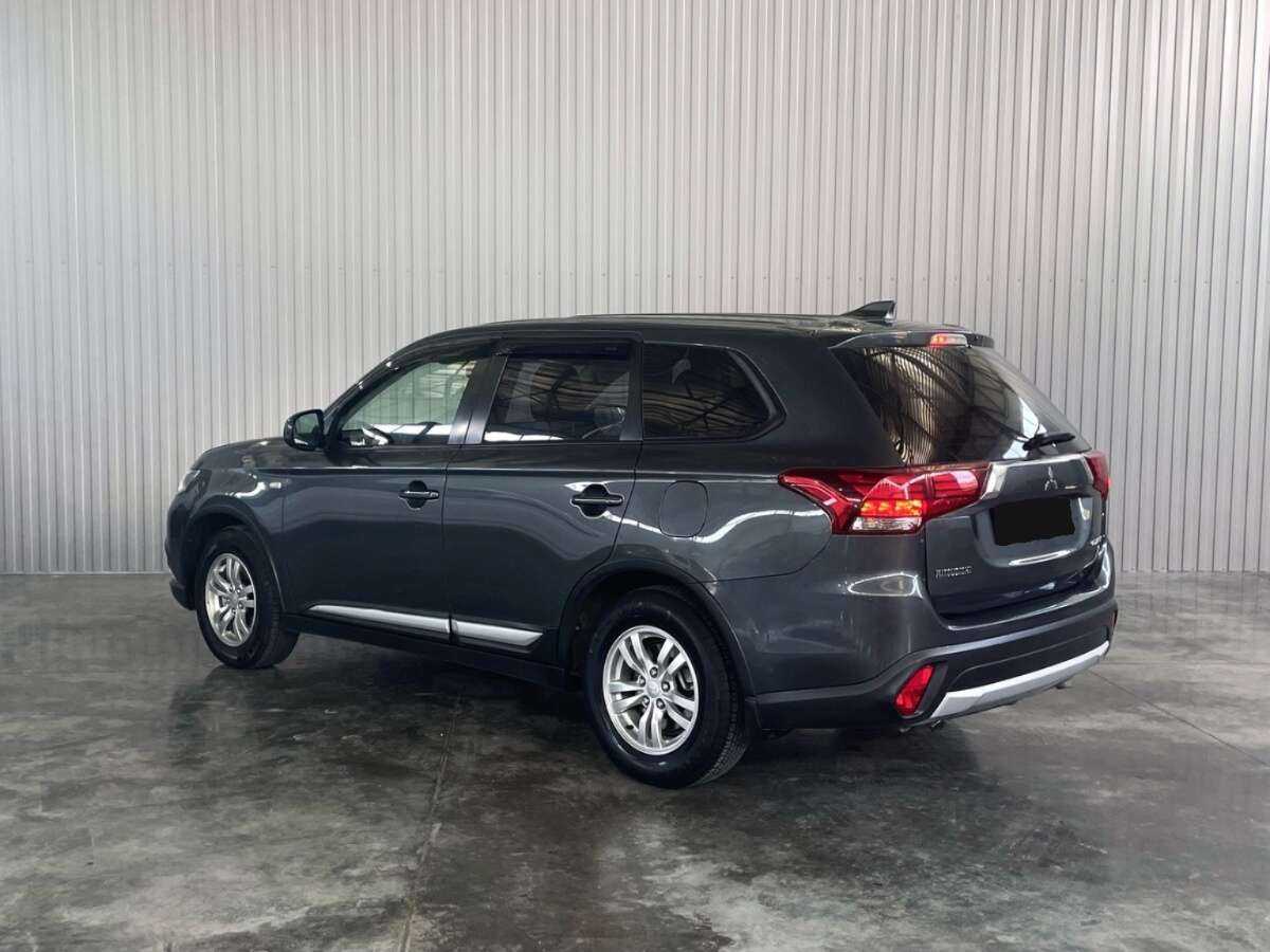 Купить Mitsubishi Outlander, 2018, 126 982 км.. Фото: #6