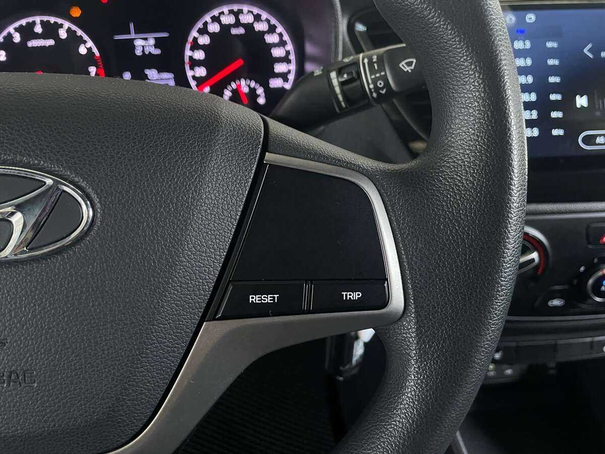 Купить Hyundai Solaris, 2019, 94 108 км.. Фото: #11