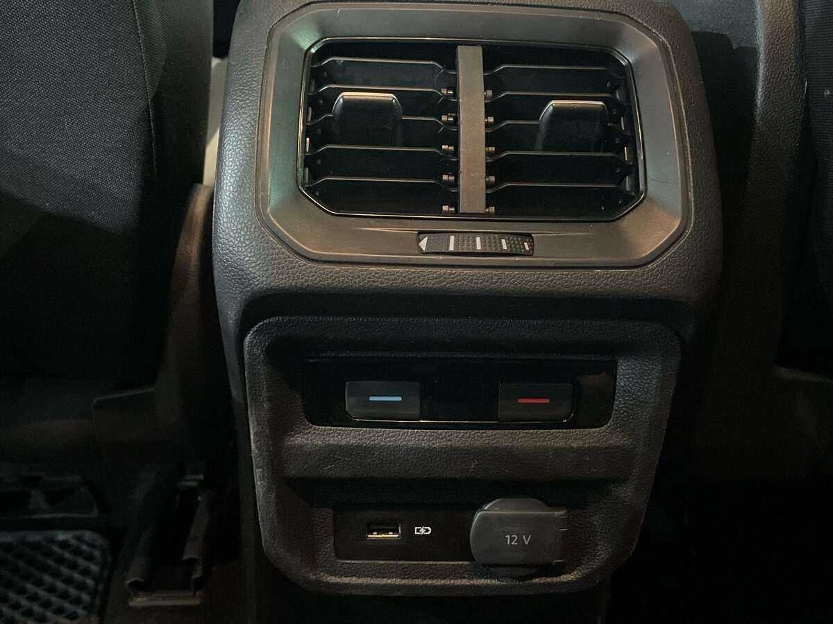 Купить Volkswagen Tiguan, 2019, 50 846 км.. Фото: #20