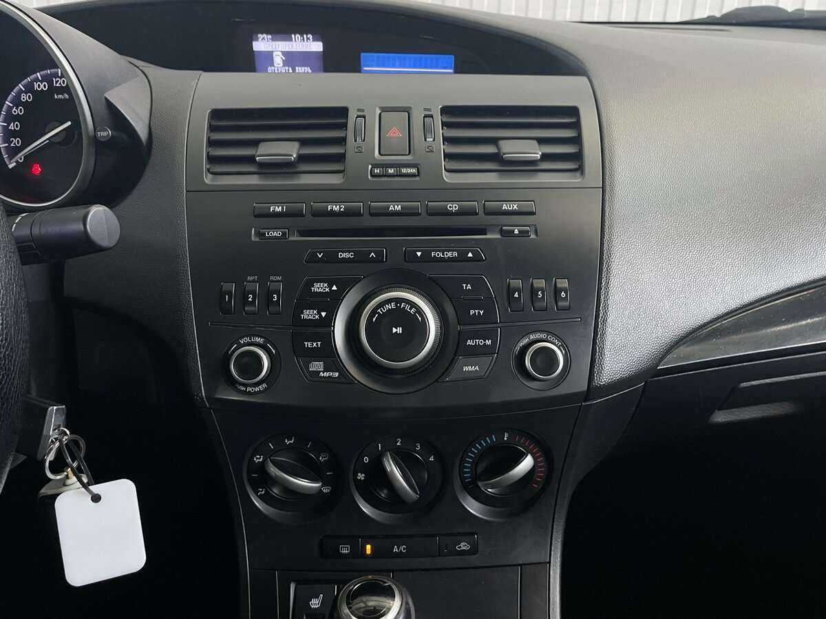 Купить Mazda 3, 2012, 158 551 км.. Фото: #10