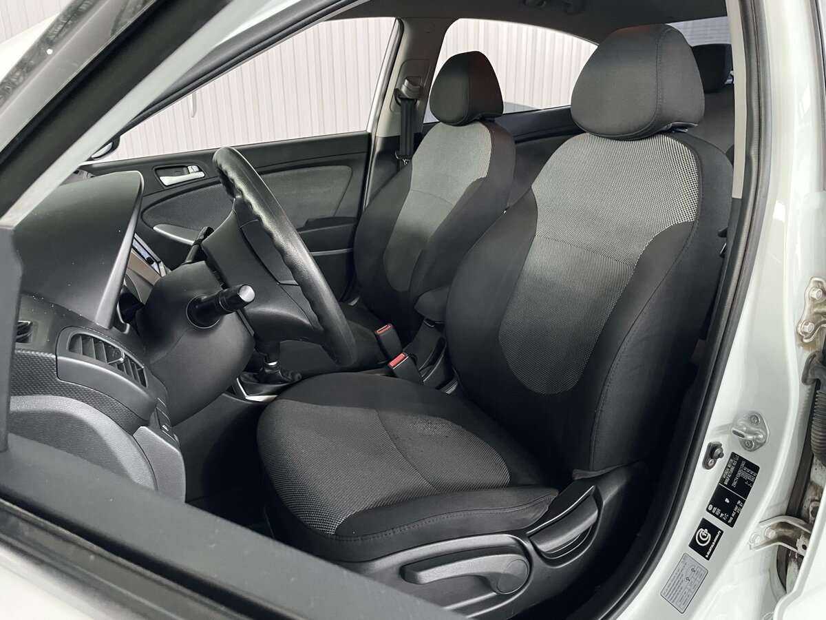 Купить Hyundai Solaris, 2013, 203 406 км.. Фото: #12