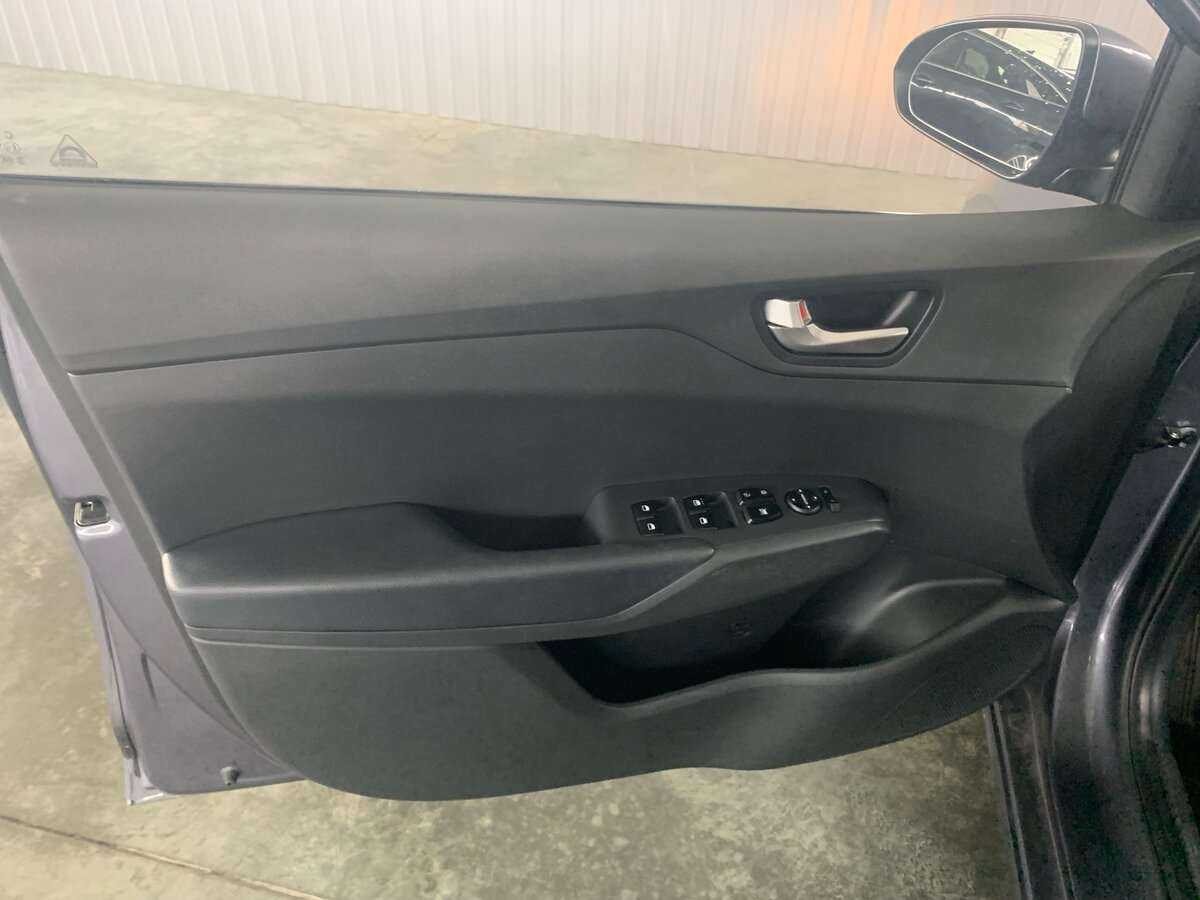 Купить Hyundai Solaris, 2021, 34 431 км.. Фото: #17