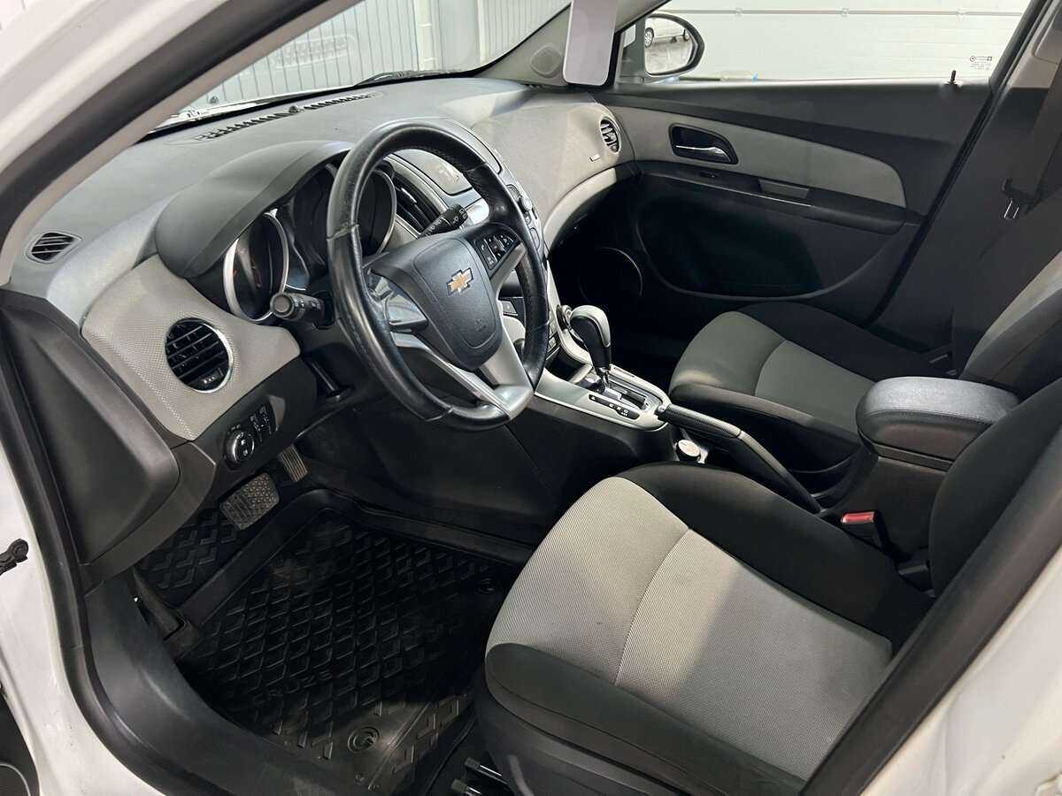 Купить Chevrolet Cruze, 2013, 158 504 км.. Фото: #9