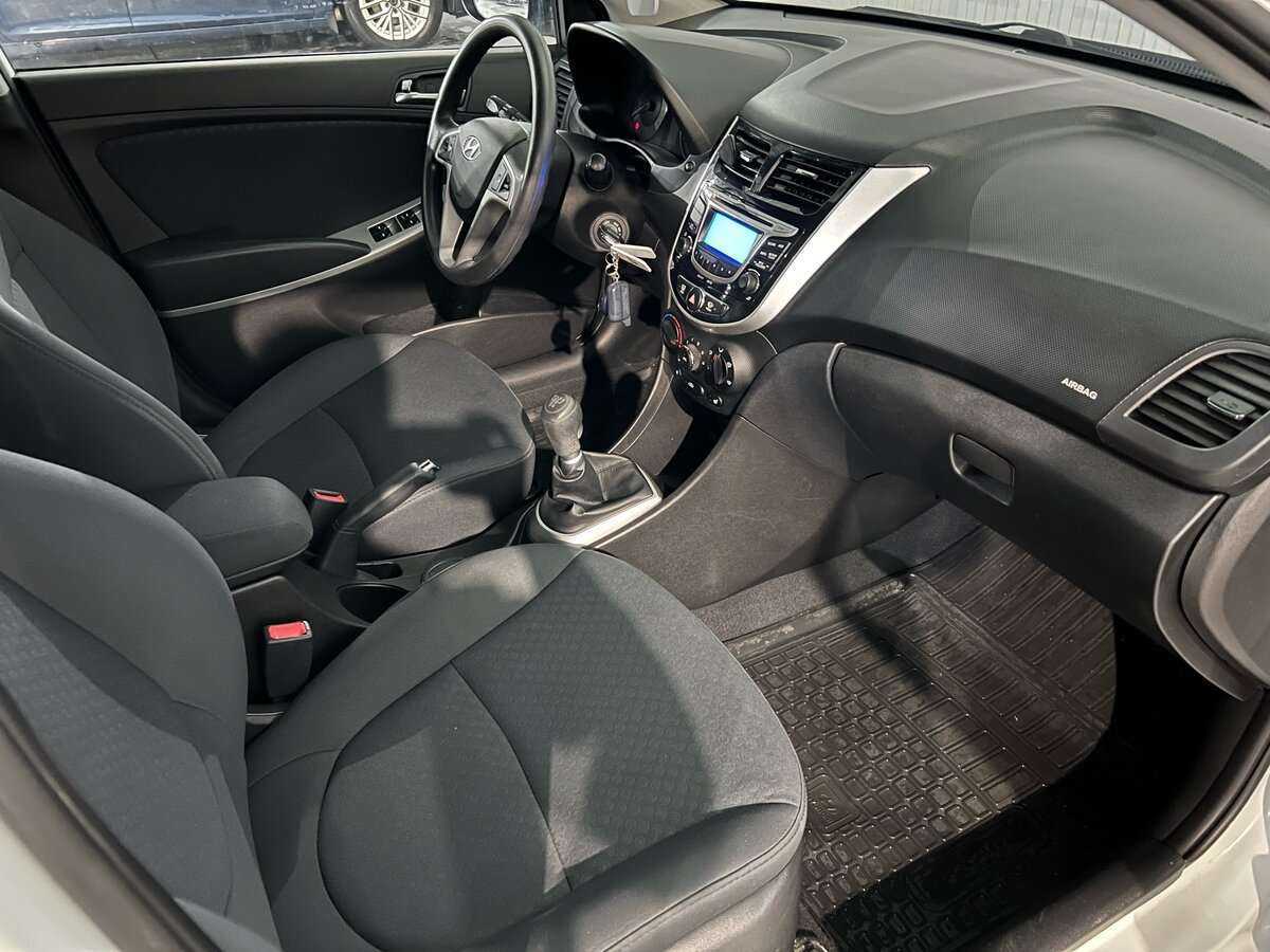Купить Hyundai Solaris, 2014, 65 000 км.. Фото: #10