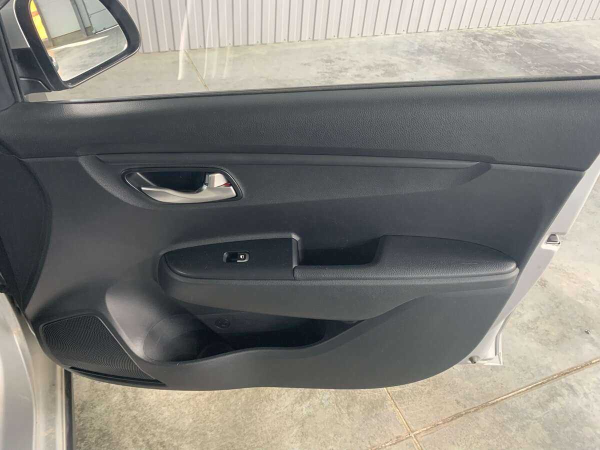 Купить Kia Rio, 2019, 60 439 км.. Фото: #19