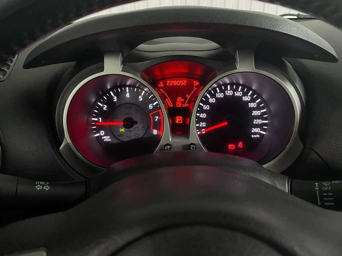 Купить Nissan Juke, 2012, 228 084 км.. Фото: #10