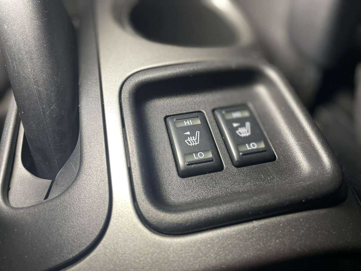 Купить Nissan Juke, 2012, 228 084 км.. Фото: #15