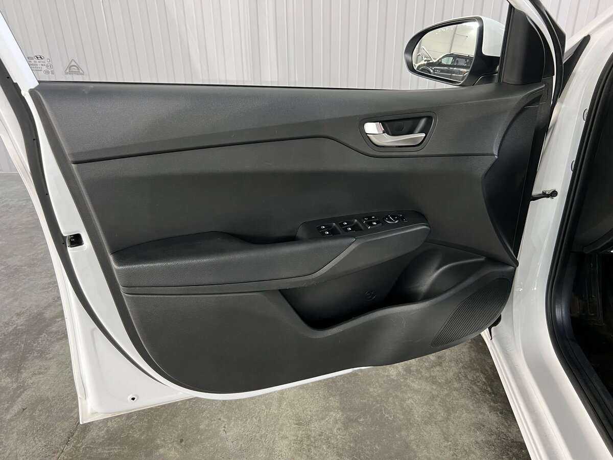 Купить Hyundai Solaris, 2021, 87 019 км.. Фото: #18