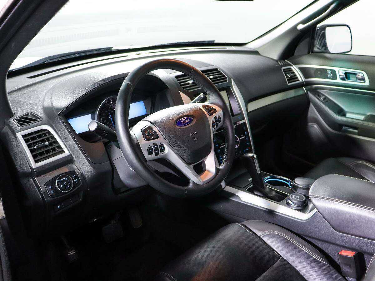 Купить Ford Explorer, 2015, 79 296 км.. Фото: #14